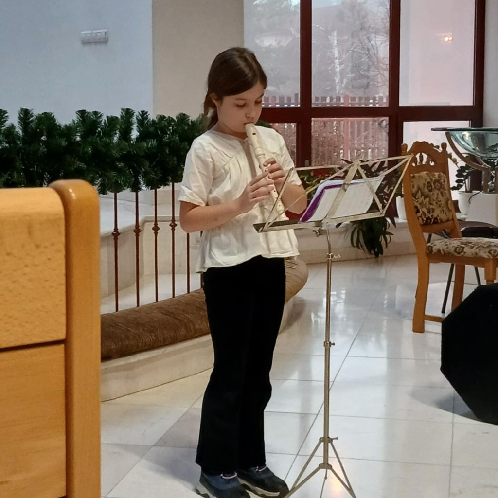 2025.12.16 Karácsonyi műsor az EMMAUS Evangélikus Szeretetotthonban Nyíregyházán